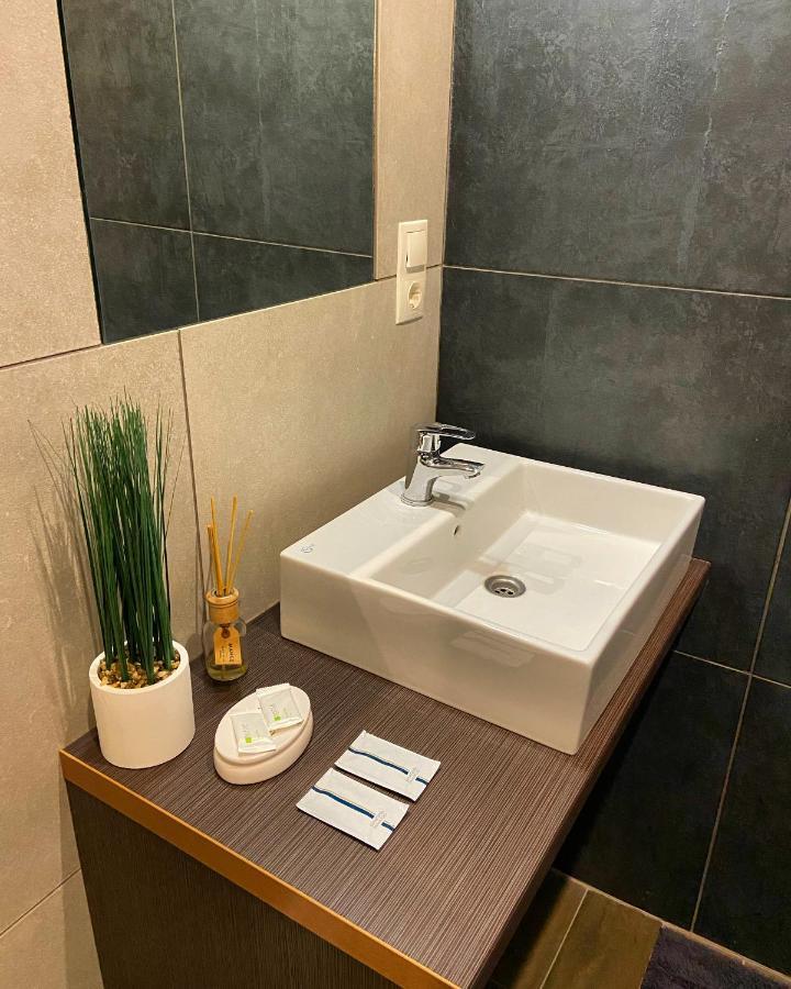 Vip Apartment Ploscha Rynok Liov Exterior foto